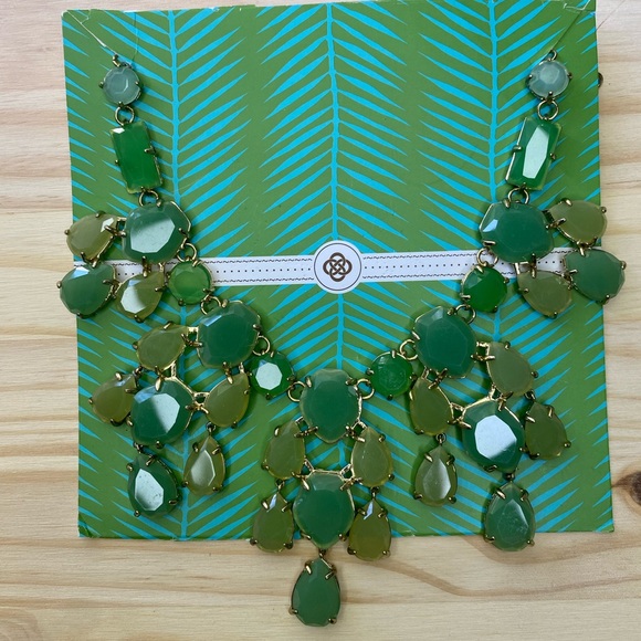 Stella & Dot Linden Necklace - Picture 2 of 3